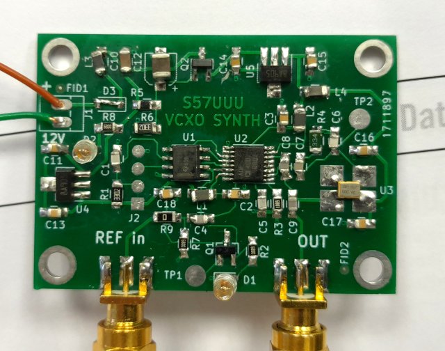 A photo of the 10 to 26 or 26 to 10 MHz PLL board