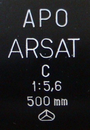 Lens name and logo