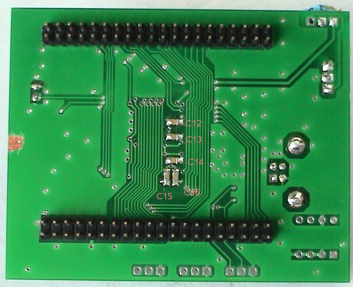 Assembled UUUSB board, bottom side photo